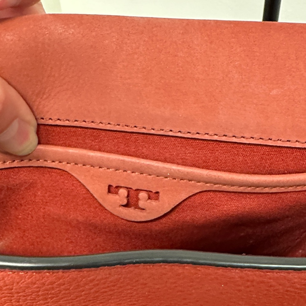 Tory Burch Bold Redwood Crossbody Bag - Picture 6 of 11